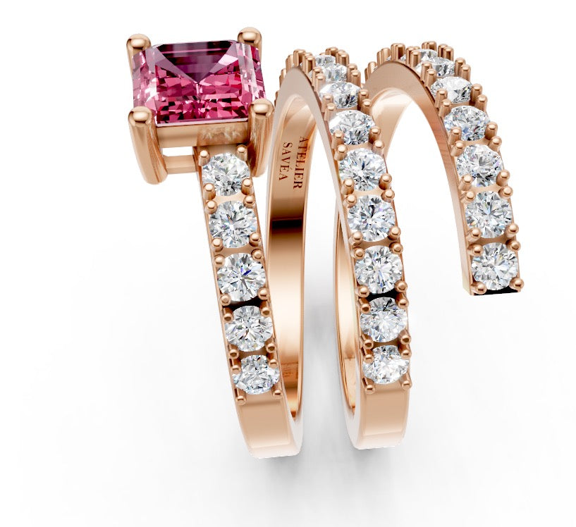 Lineage Spiral Ring
